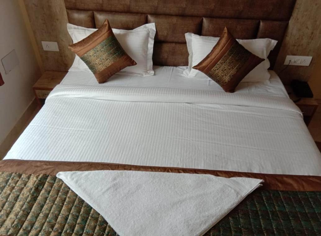 Hotel Broadway 2*