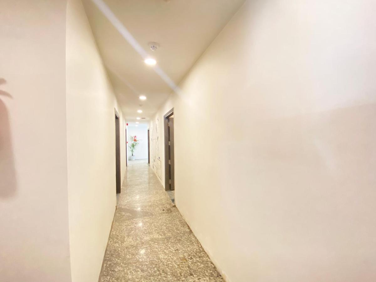 Hotel Golden Saffron By Qotel-punjabi Bagh