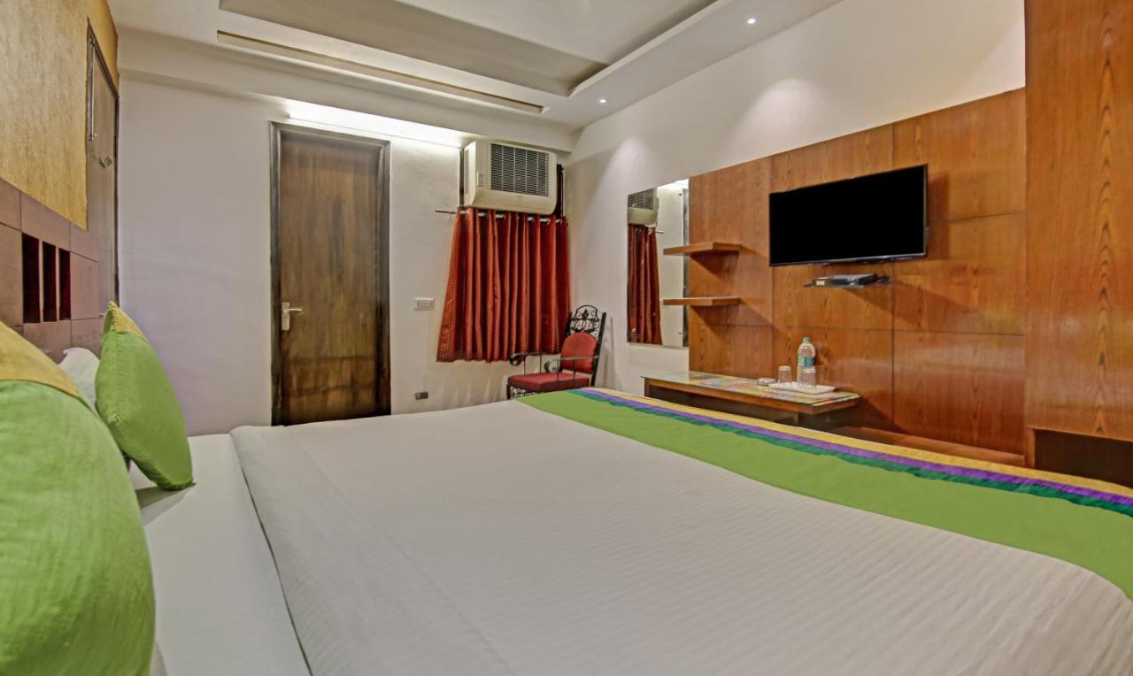 Treebo Trend Le Grand Pahar Ganj Hotel New Delhi