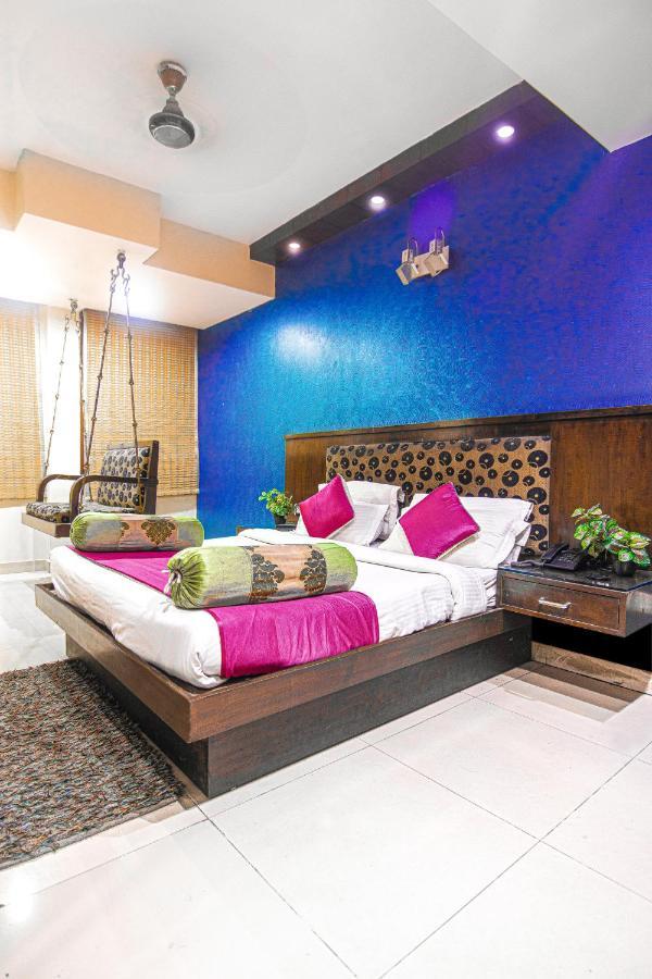 Shivdev International, Near Railway Station New Delhi