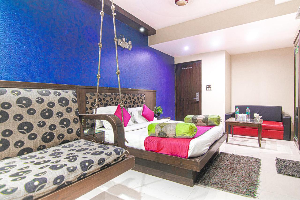Shivdev International, Near Railway Station New Delhi