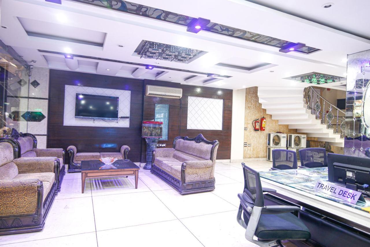 Hotel Shivdev International, Near Railway Station New Delhi