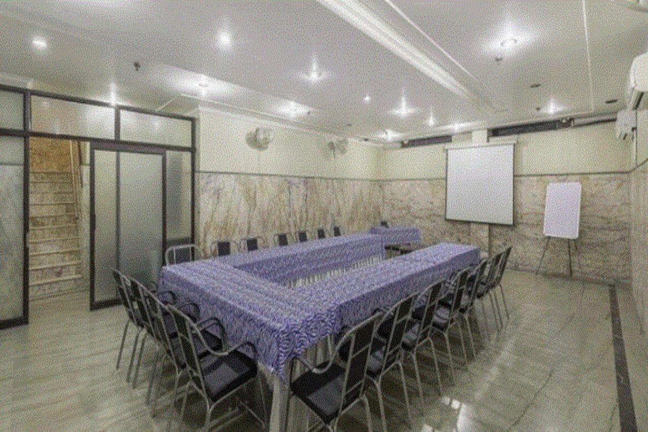 Hotel Treebo Trend Singh Sons Karol Bagh 3*