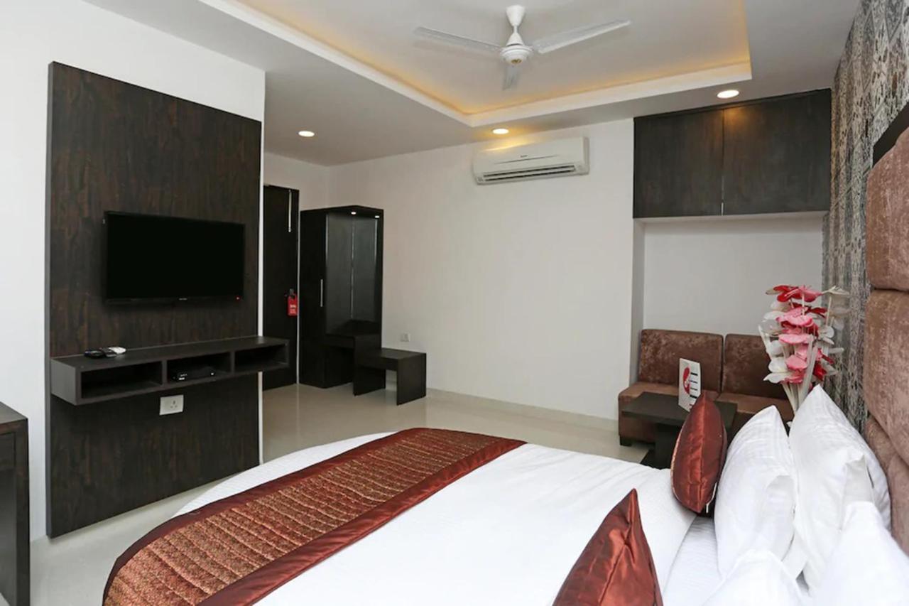 Grand Belwood Near Delhi Airport Hotel Nova Deli