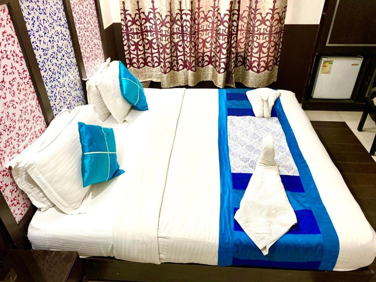 The Bonlon Inn-near Blk Hospital Delhi (National Capital Territory of India)