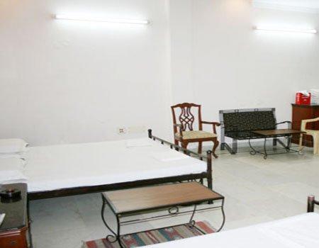 Kelson Dx With Parking, 2mins From Metro Station Near Railway Station 2* Nova Deli