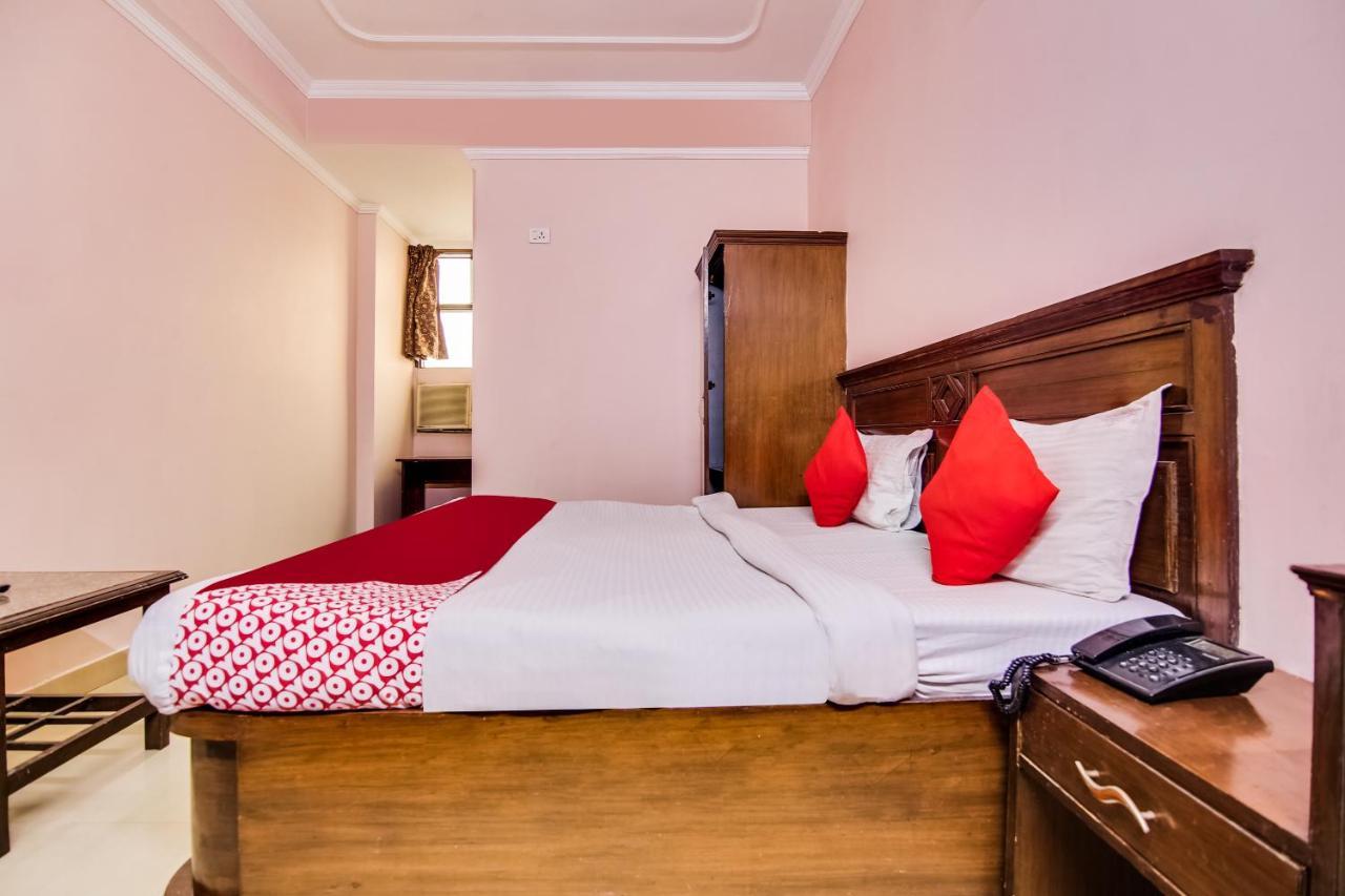 Flagship Vandana Hotel New Delhi