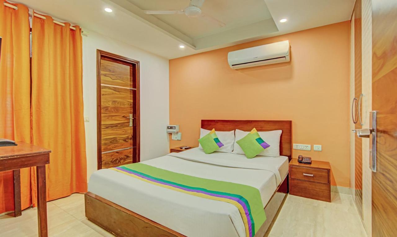 Itsy By Treebo - Dr Regency Hotel