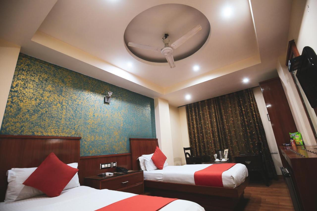 Shivdev International, Near Railway Station 3* New Delhi