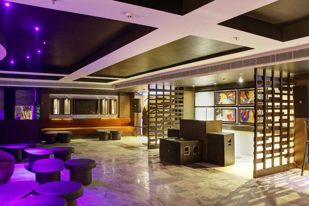 Aavaa Surya Continental 3* New Delhi