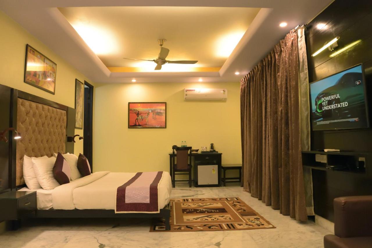 Sumedha Premium New Delhi
