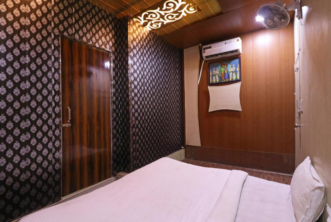 Roseberry & By Gobravo New Delhi
