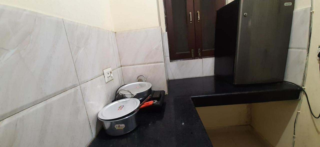 Kundan Palace Hotel