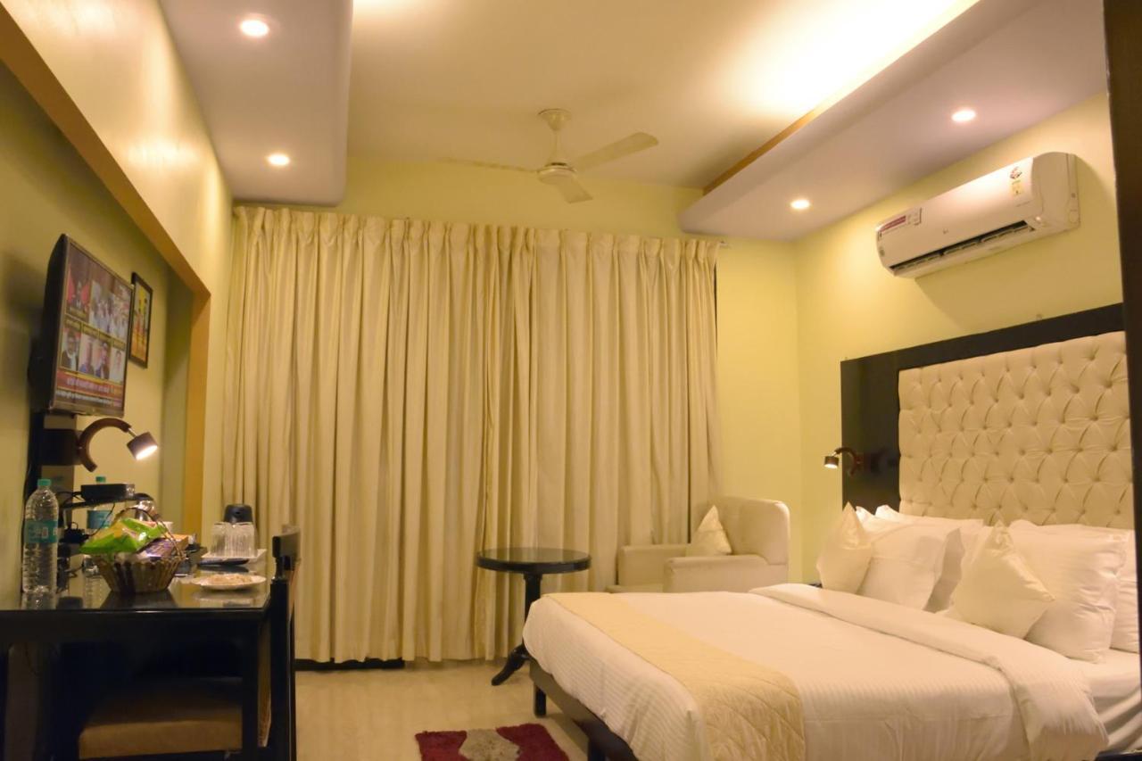 Sumedha Premium New Delhi