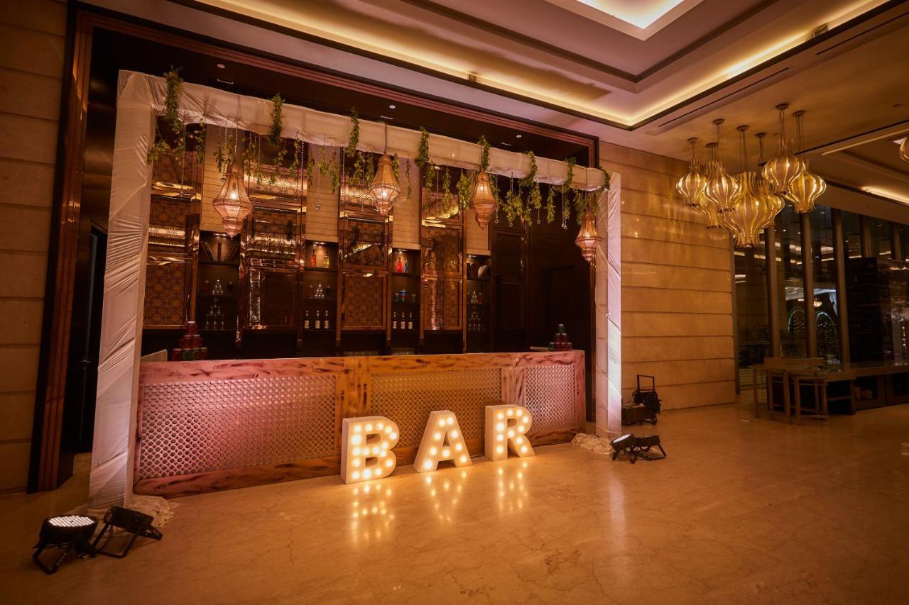 Hotel Crowne Plaza New Rohini By Ihg 5*
