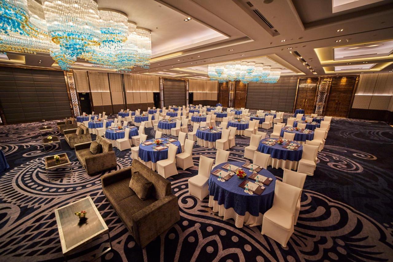 Hotel Crowne Plaza New Rohini By Ihg Delhi (National Capital Territory of India)