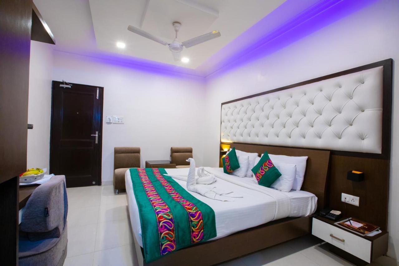 Surya International Hotel