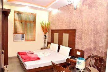 The Sunder Hotel 2*