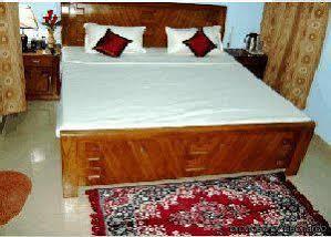 Hotel Madhuban 2*
