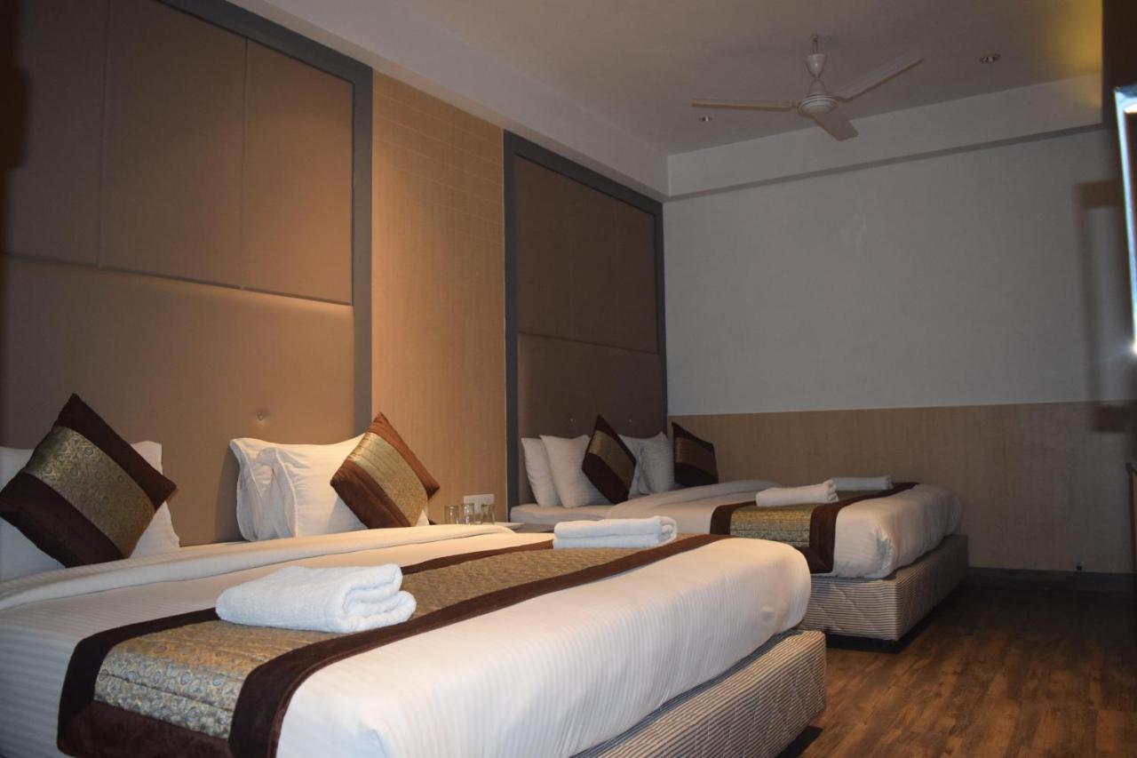 Superb 5 Mins Walk From Station Hotel New Delhi