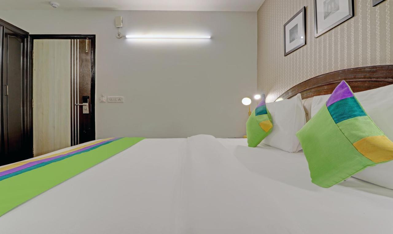 Treebo Trip Sentinel Suites Bikaji Cama Hotel New Delhi