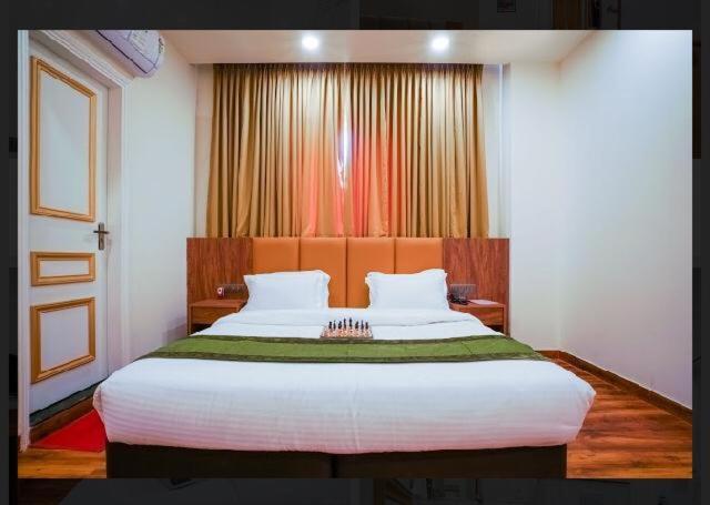 Hotel Tivoli Lawrence Road New Delhi