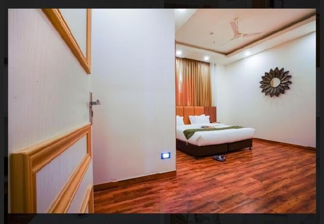 Tivoli Lawrence Road Hotel