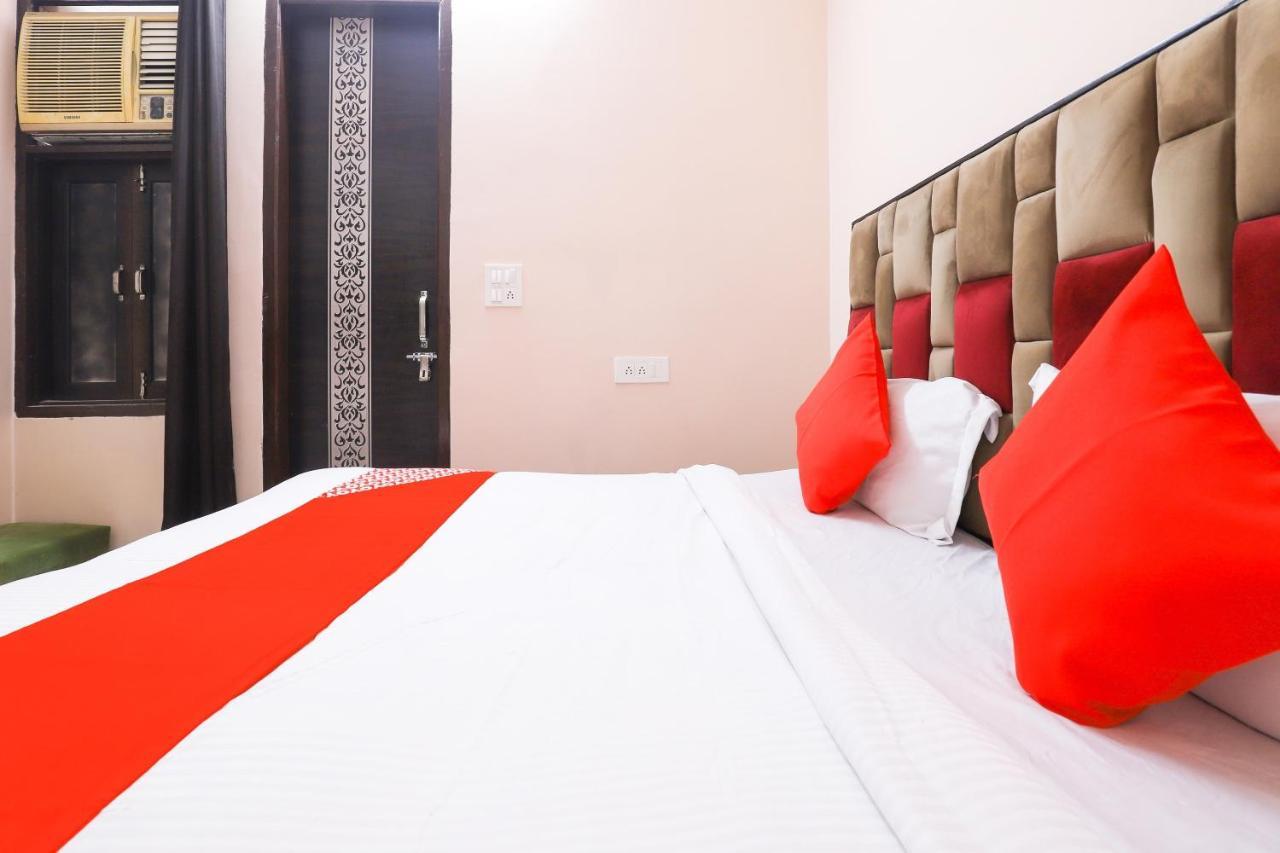 Oyo 77819 Shahdara Inn New Delhi