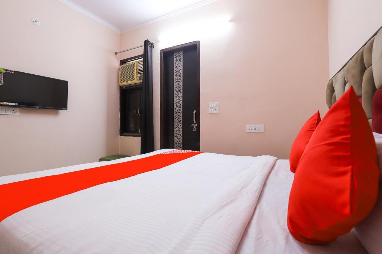 Oyo 77819 Shahdara Inn 3* New Delhi