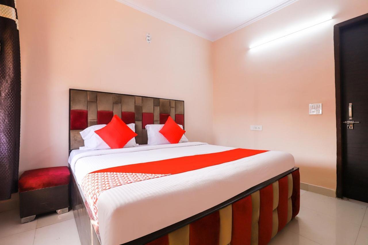 Oyo 77819 Shahdara Inn New Delhi
