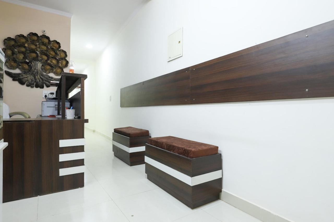 Oyo 77819 Shahdara Inn Hotel 3*