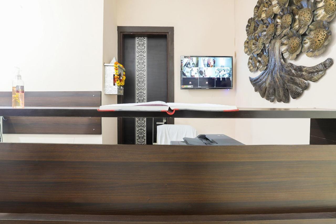 Hotel Oyo 77819 Shahdara Inn 3*