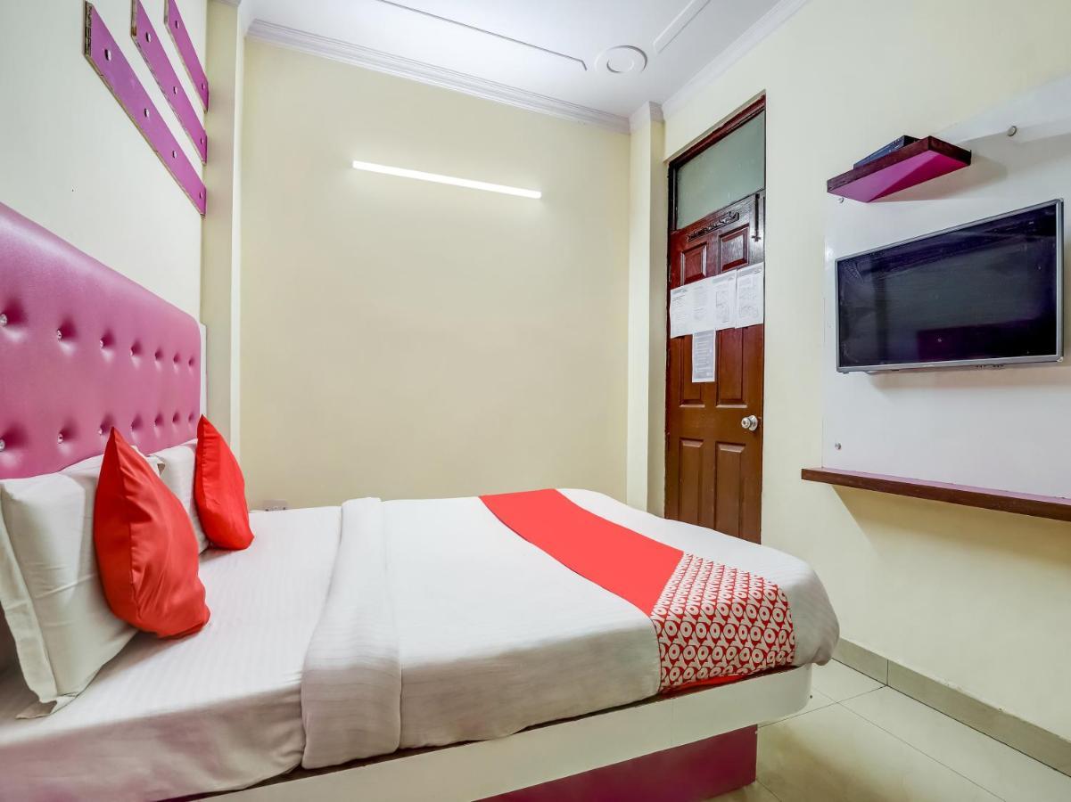Oyo 75948 Tushar Continental Hotel 3*