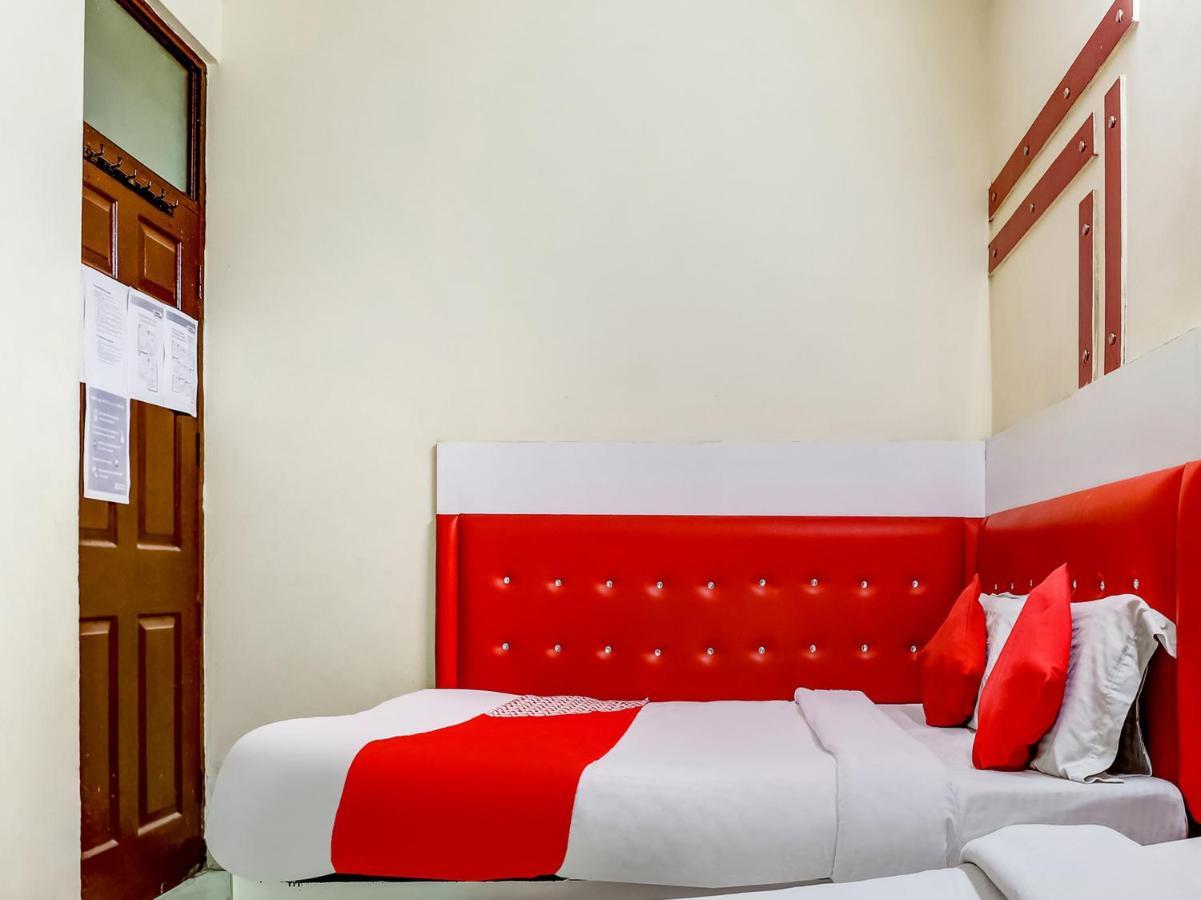 Oyo 75948 Tushar Continental Hotel 3*