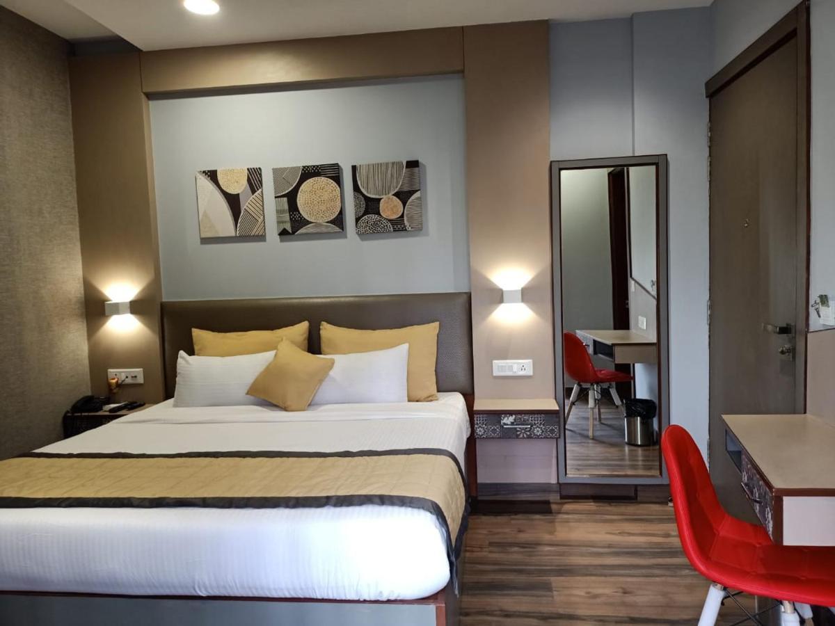 Western Blu Hotel