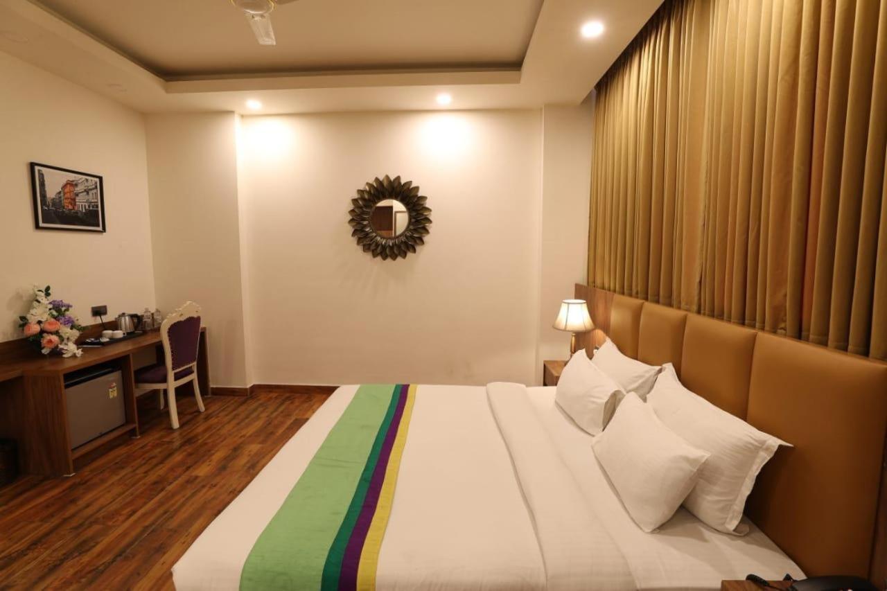 Hotel Tivoli Lawrence Road