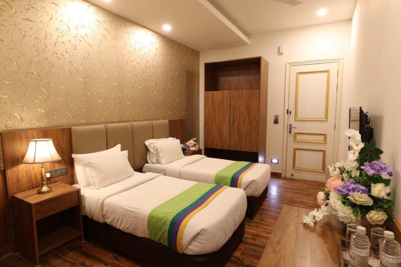Tivoli Lawrence Road Hotel 3*
