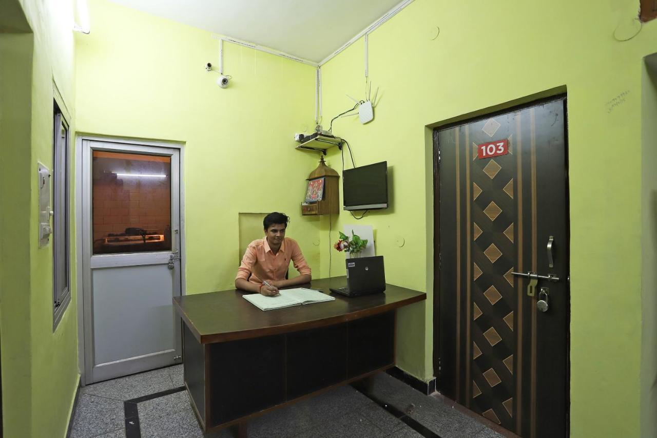 Hotel Oyo 39645 Maheshwari Residency 3*