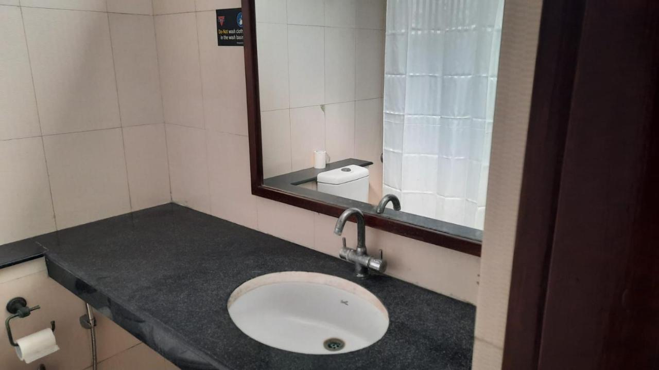 Ymca Tourist Hostel
