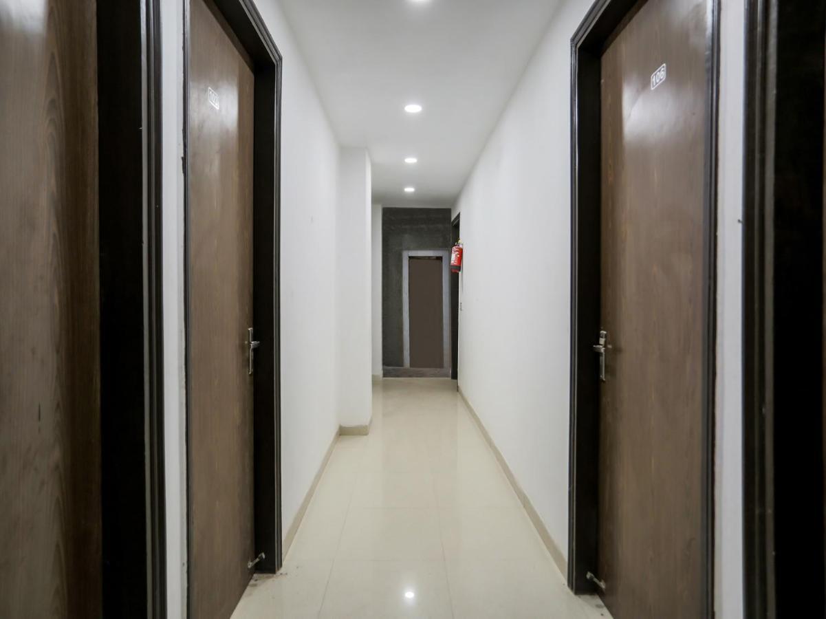 Oyo 74279 Prime Rohini