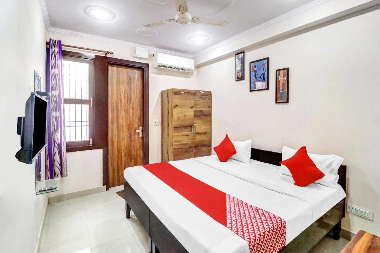 Hotel Oyo 82107 Vivaan Residency