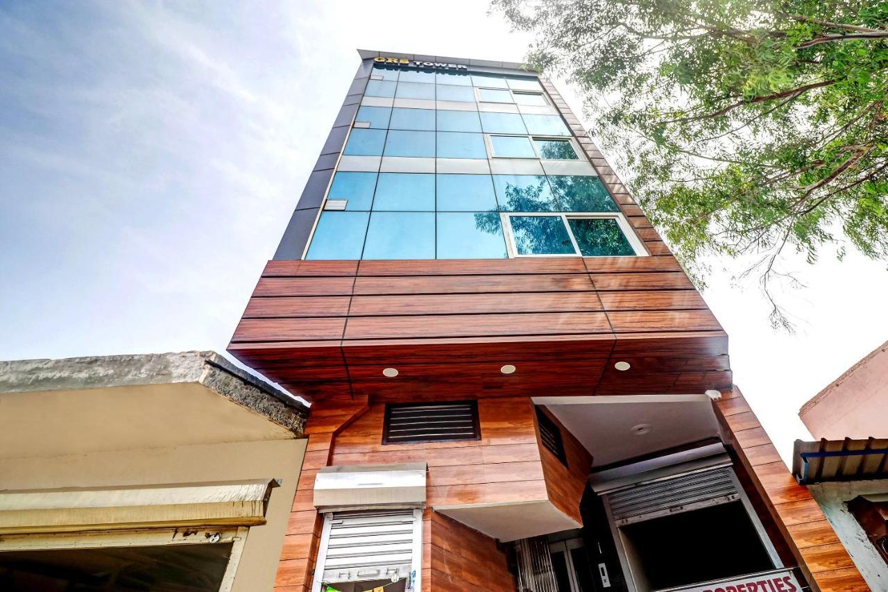 Oyo 82107 Vivaan Residency Hotel