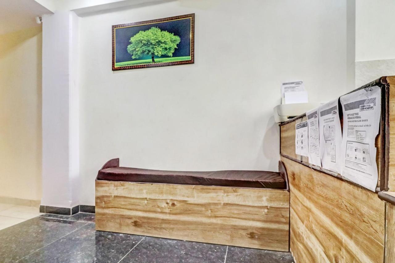 Hotel Oyo 82107 Vivaan Residency New Delhi