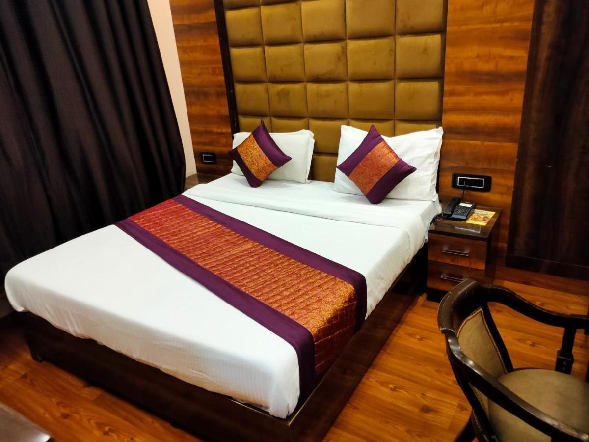 Shimla Heritage- Near B L K Hospital Delhi (National Capital Territory of India)
