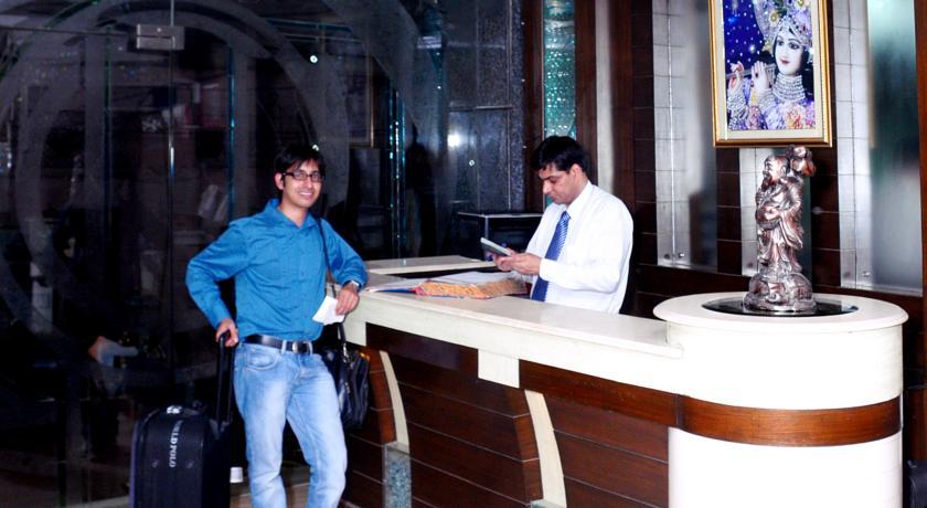 Usa 2* New Delhi