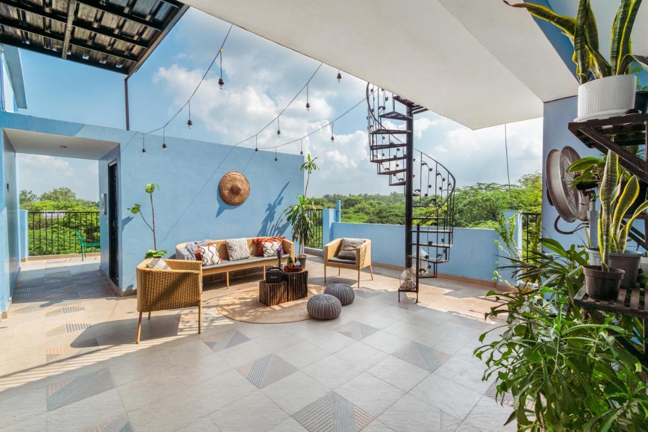Minimalist Poshtel & Hotel 3*