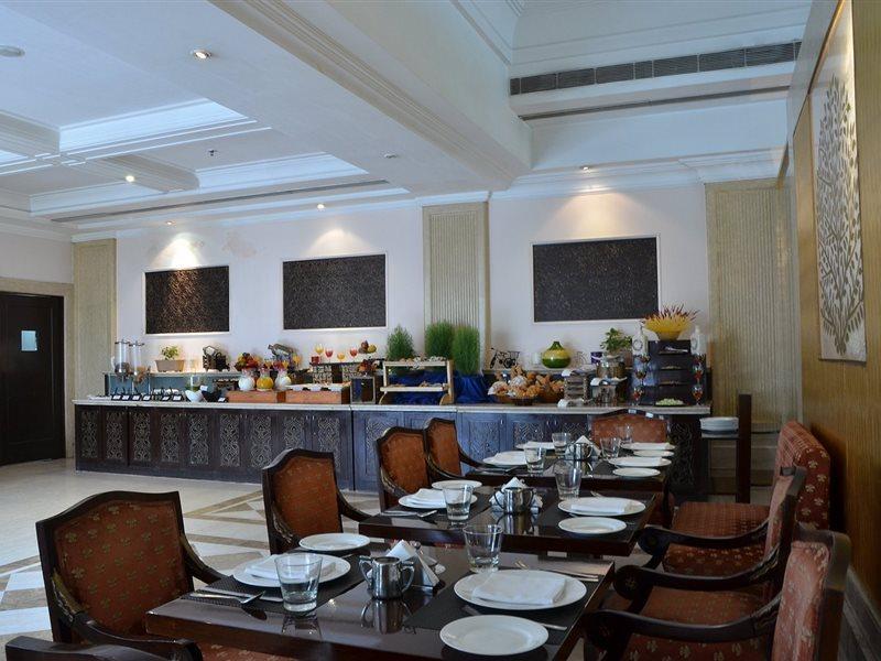 Country & By Radisson, Delhi Satbari Resort New Delhi