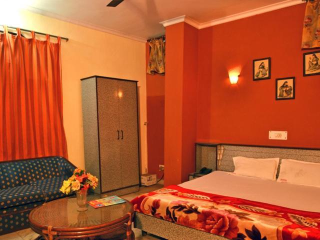 Hotel Sahara International Deluxe New Delhi
