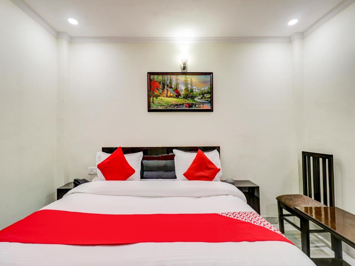 Hotel Oyo 77353 Tom & Jerry New Delhi