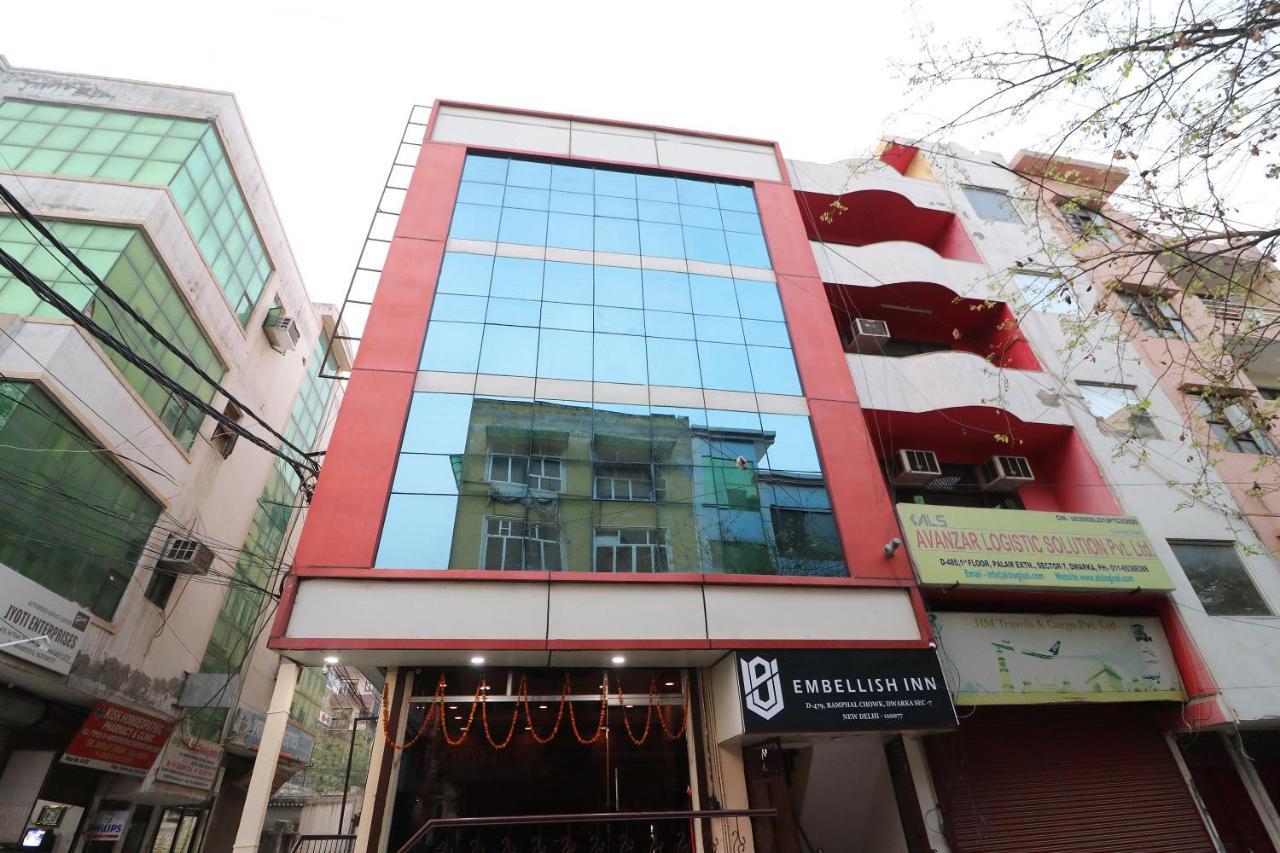 Oyo 36848 Embellish Hotel 3*